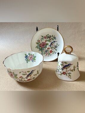 Retired Aynsley Repro Pembroke Bone China Var-I-Eté Bowl Trinket Dish Bell Lot